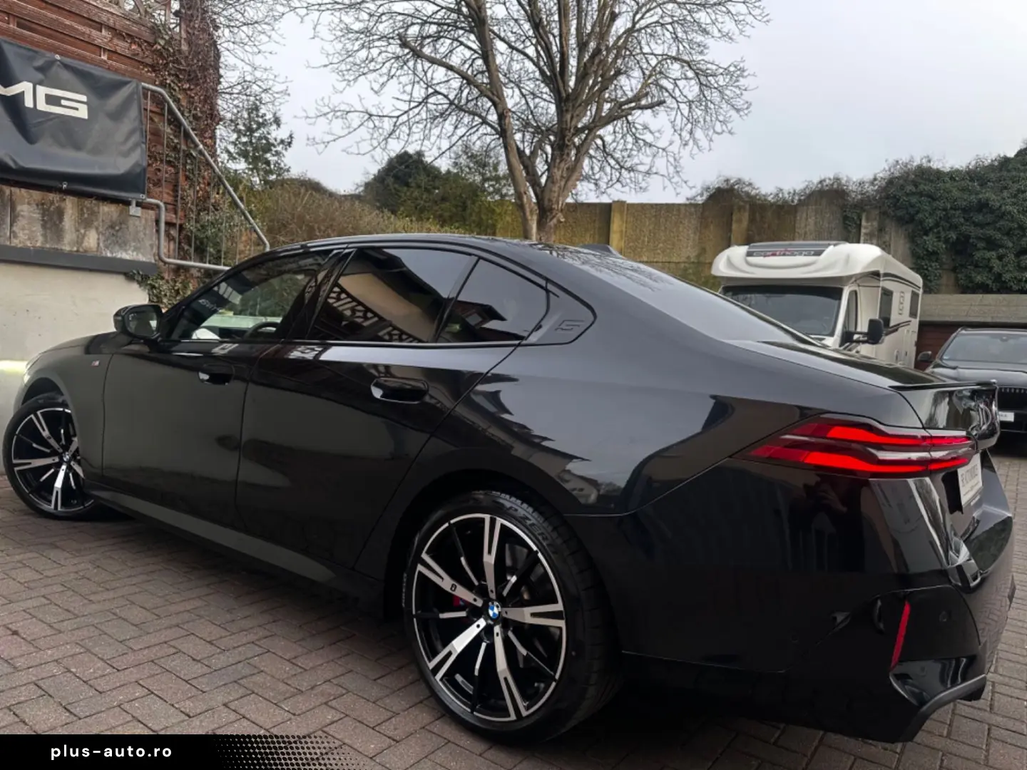 BMW 520d xDr M Sport PANO Sitzkl Autobahn H&K 360