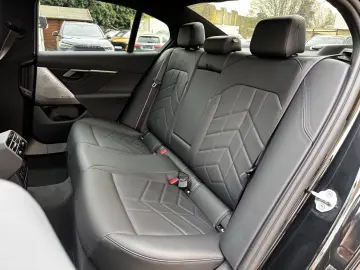 BMW 520d xDr M Sport PANO Sitzkl Autobahn H&K 360