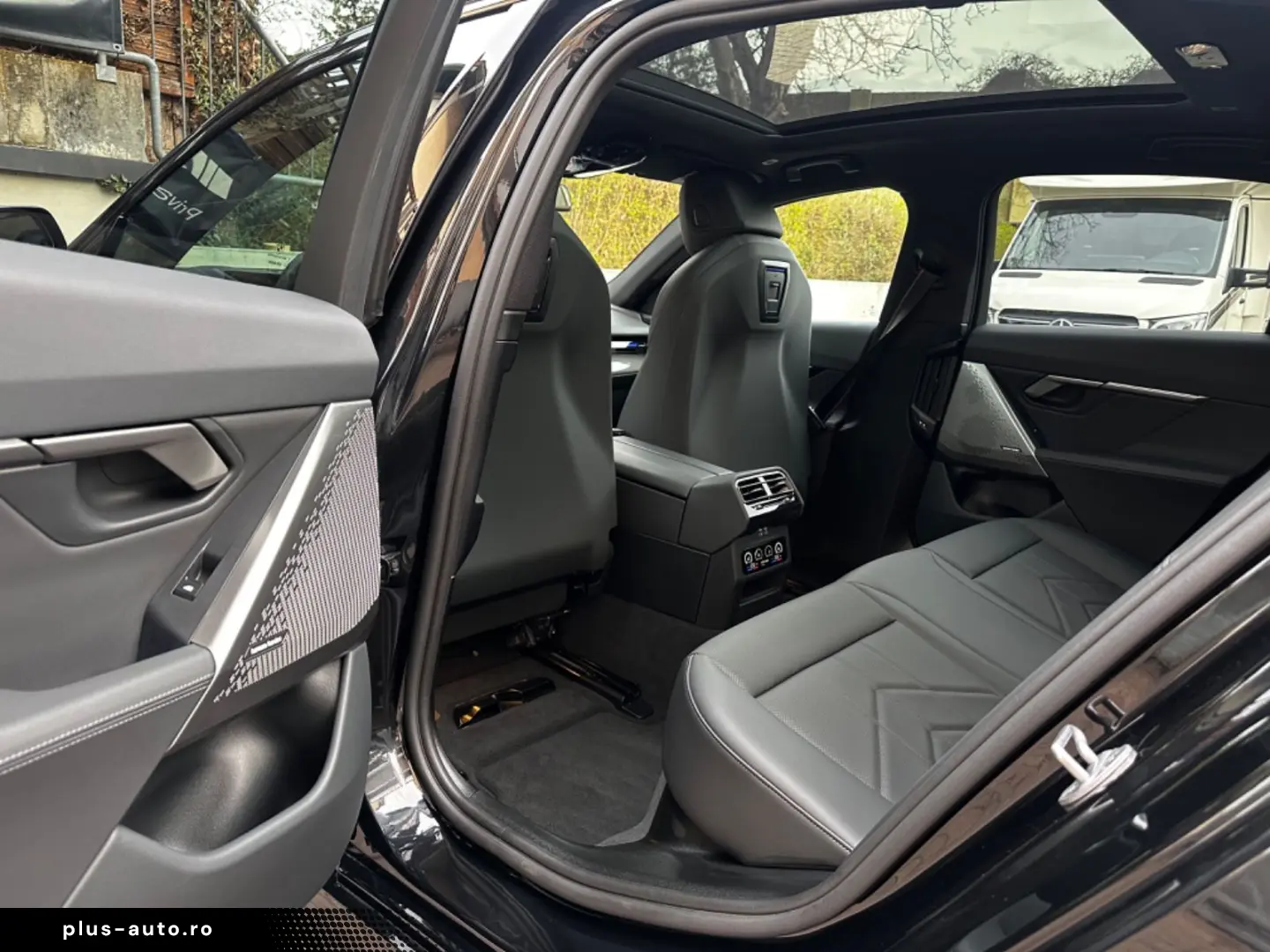 BMW 520d xDr M Sport PANO Sitzkl Autobahn H&K 360