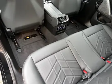 BMW 520d xDr M Sport PANO Sitzkl Autobahn H&K 360