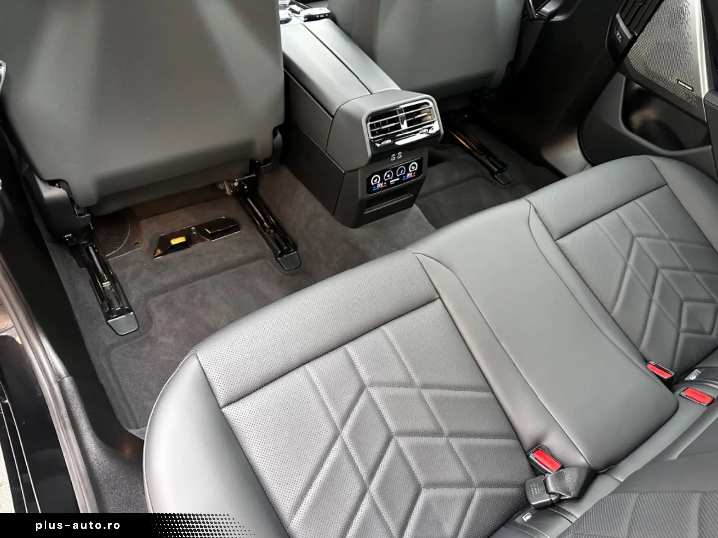 BMW 520d xDr M Sport PANO Sitzkl Autobahn H&K 360