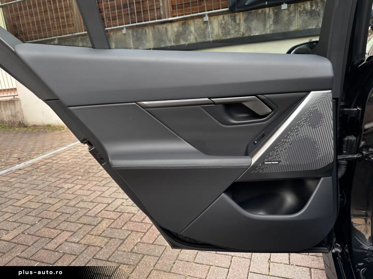 BMW 520d xDr M Sport PANO Sitzkl Autobahn H&K 360