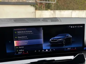 BMW 520d xDr M Sport PANO Sitzkl Autobahn H&K 360