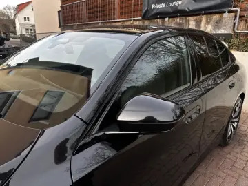 BMW 520d xDr M Sport PANO Sitzkl Autobahn H&K 360