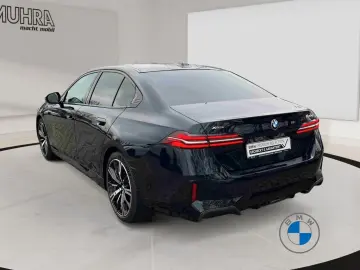 BMW 540d xDrive Limousine M Sport 20  AHK Pano B&W