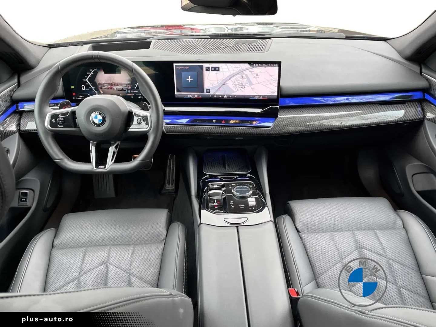 BMW 540d xDrive Limousine M Sport 20  AHK Pano B&W