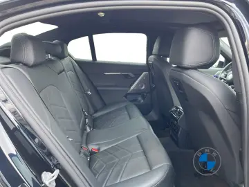 BMW 540d xDrive Limousine M Sport 20  AHK Pano B&W