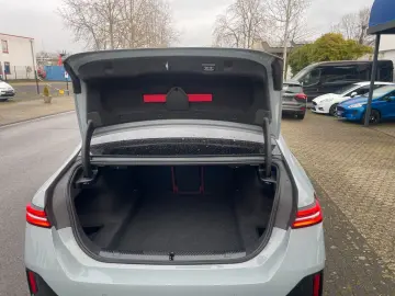 BMW 540 d xDrive M Sport Pano Leder LED Navi 20 Zoll