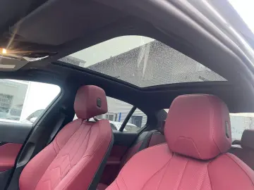 BMW 540 d xDrive M Sport Pano Leder LED Navi 20 Zoll