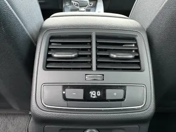 AUDI A4 QUATTRO S-LINE