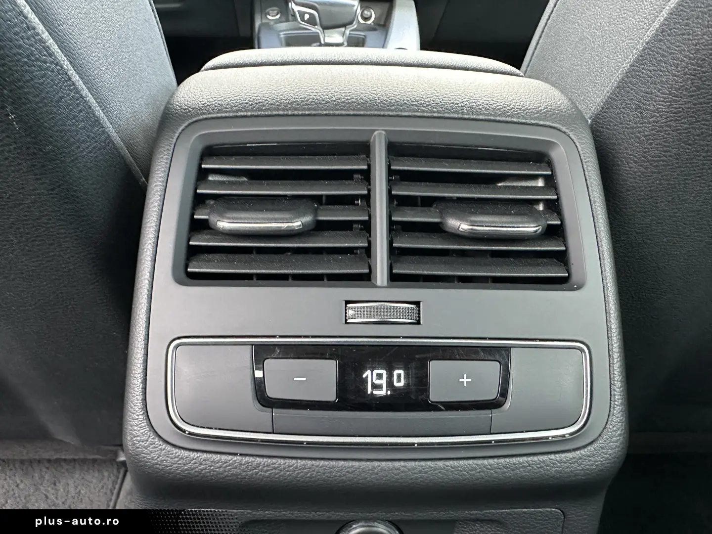 AUDI A4 QUATTRO S-LINE