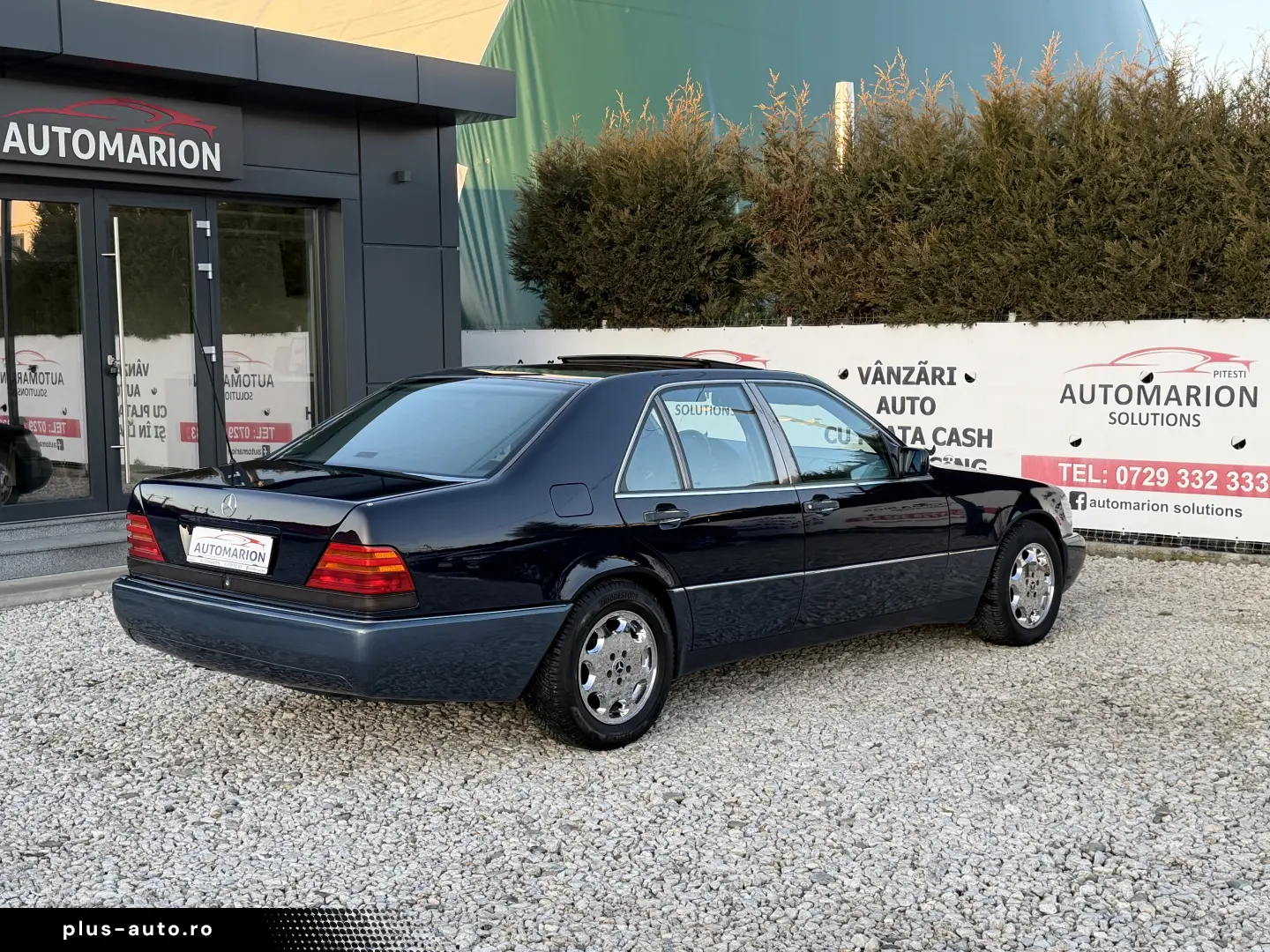 MERCEDES S320 VEHICUL ISTORIC