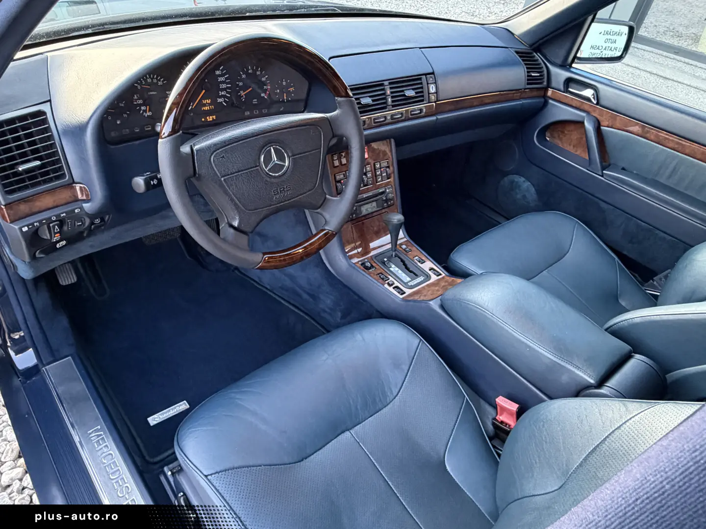 MERCEDES S320 VEHICUL ISTORIC