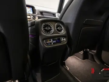 MERCEDES-BENZ G 63 AMG Manufaktur Tiefgrün Superior &hellip;