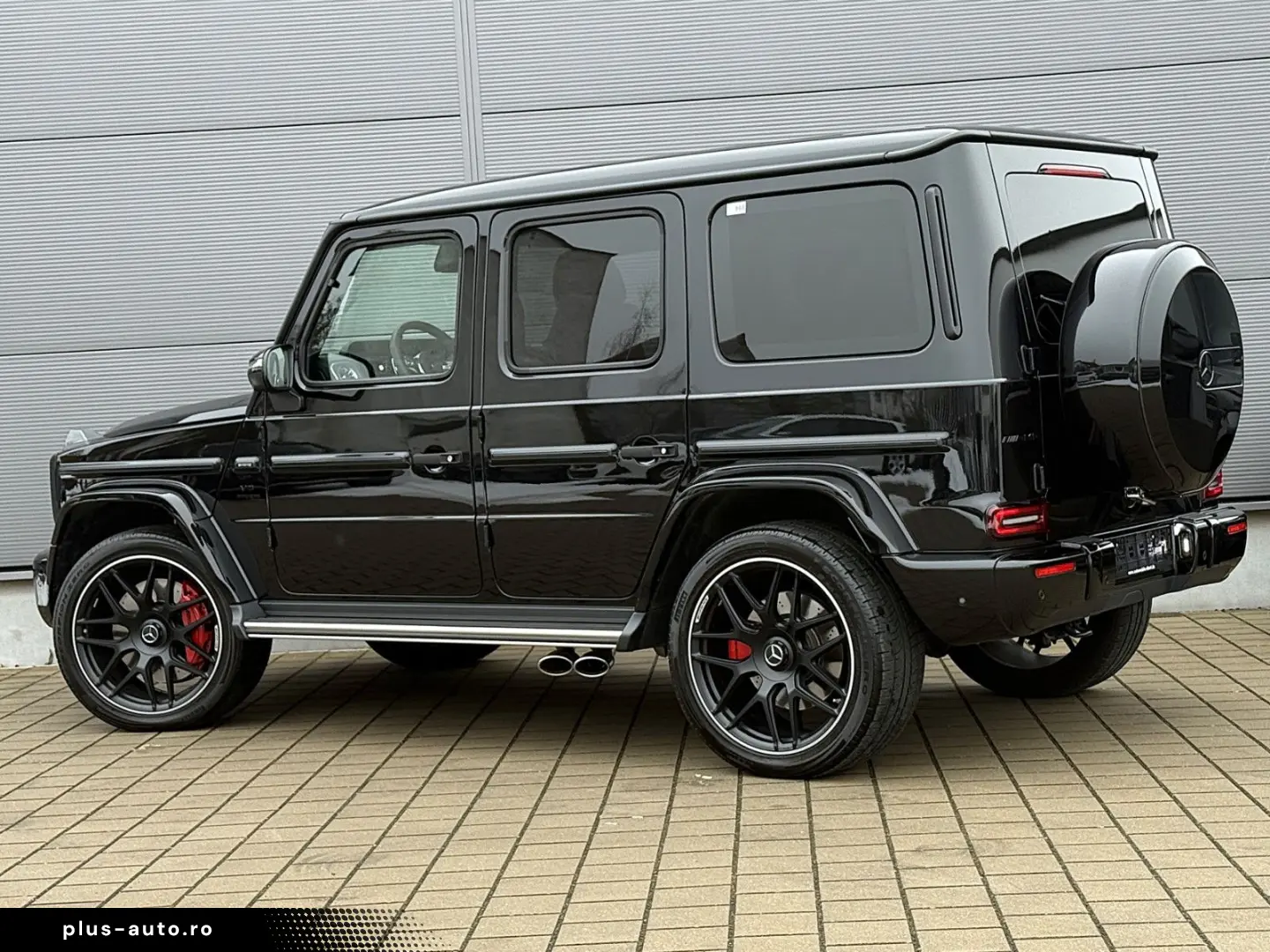 MERCEDES-BENZ G63 AMG Superior Night Paket II Burmester