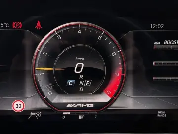 MERCEDES-BENZ G63 AMG Superior Night Paket II Burmester