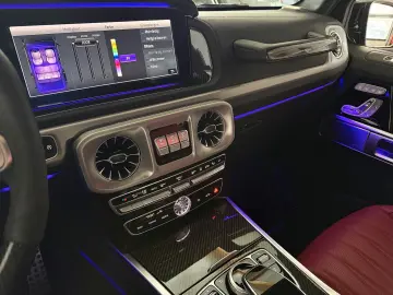 MERCEDES-BENZ G63 AMG Superior Night Paket II Burmester