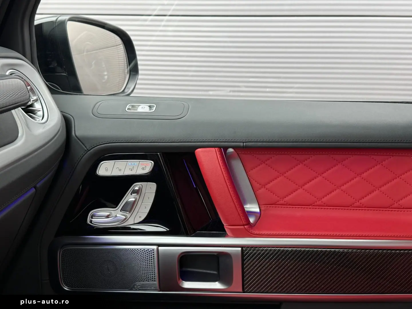 MERCEDES-BENZ G63 AMG Superior Night Paket II Burmester