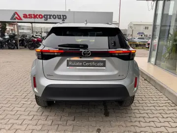 TOYOTA Yaris Cross Hybrid 1.5 VVT-i HSD Dynamic 2024