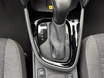 TOYOTA Yaris Cross Hybrid 1.5 VVT-i HSD Dynamic 2024