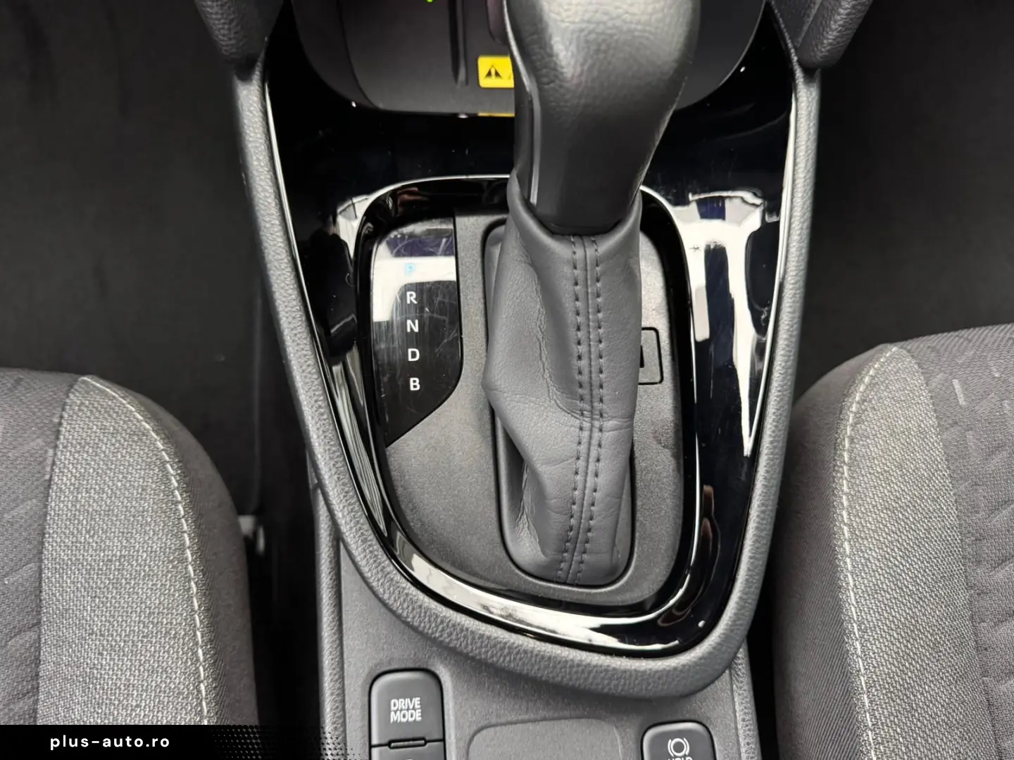 TOYOTA Yaris Cross Hybrid 1.5 VVT-i HSD Dynamic 2024