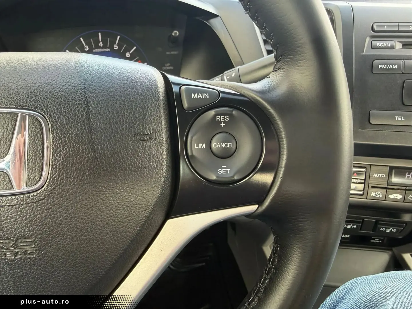 Honda Civic 4D 1.8 MT LS