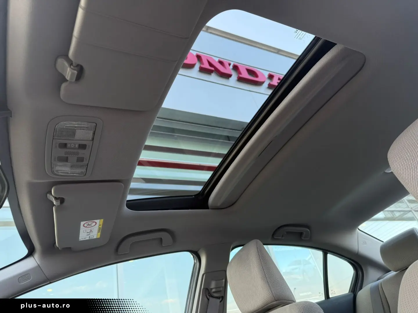 Honda Civic 4D 1.8 MT LS