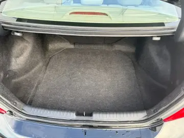 Honda Civic 4D 1.8 MT LS