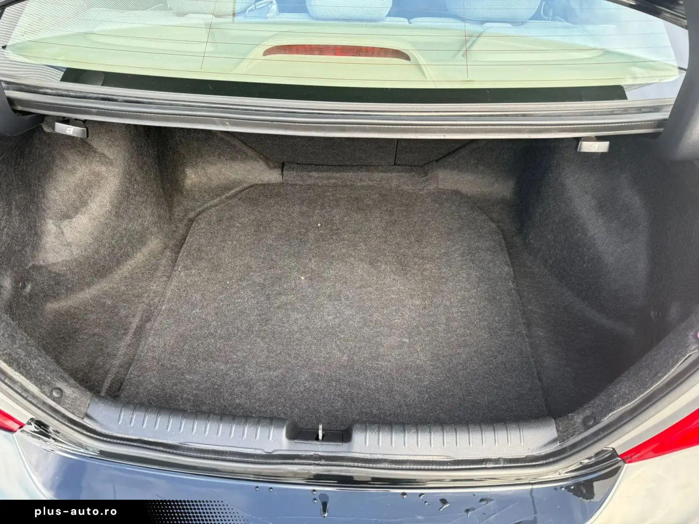 Honda Civic 4D 1.8 MT LS