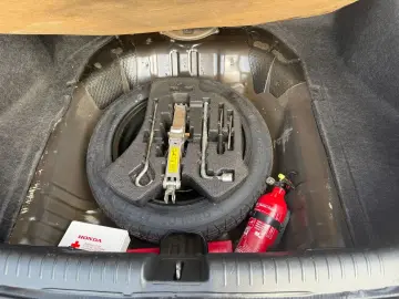 Honda Civic 4D 1.8 MT LS