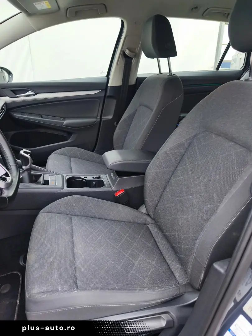 Volkswagen Golf Gen-Viii-2020