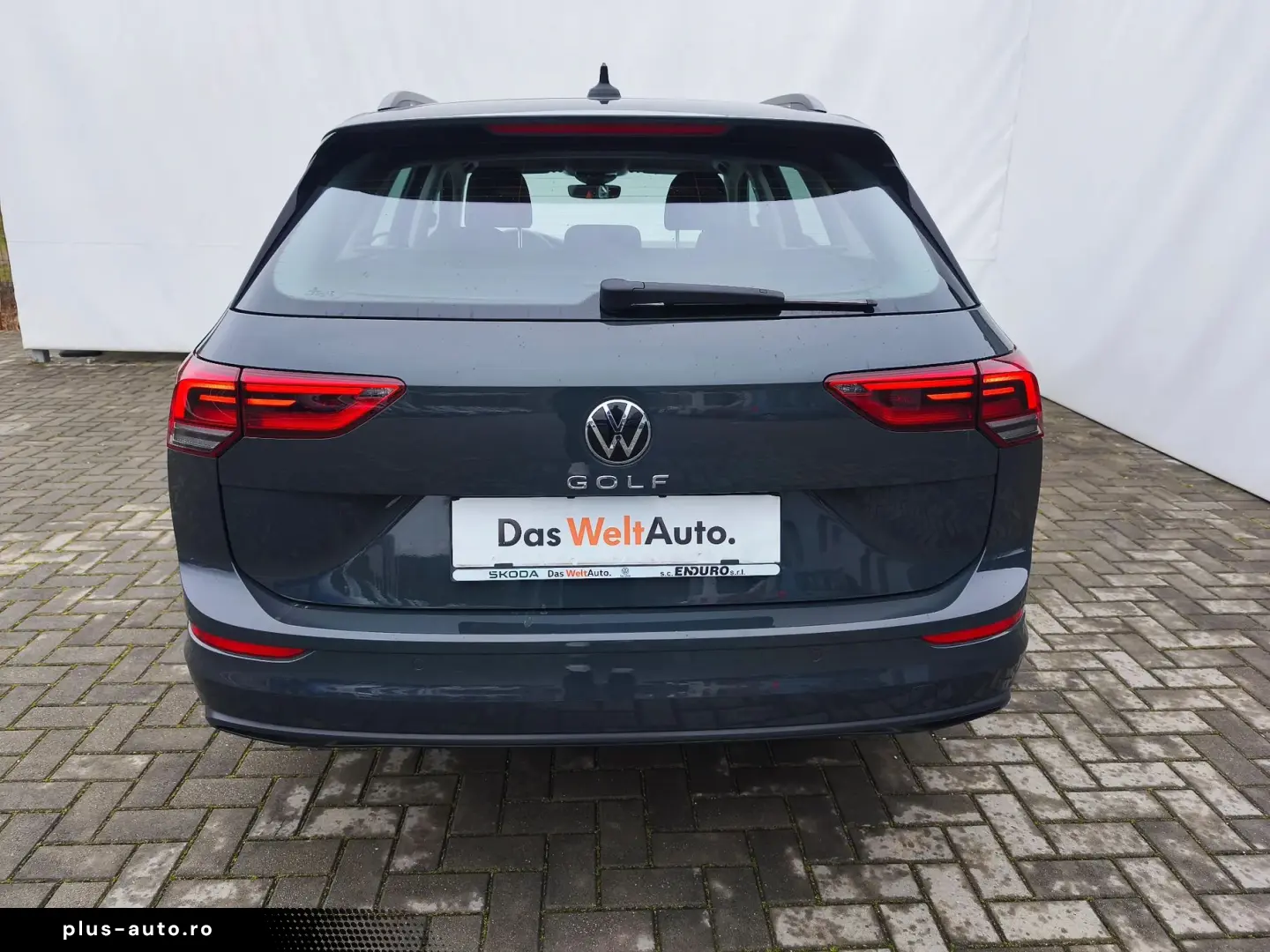 Volkswagen Golf Gen-Viii-2020