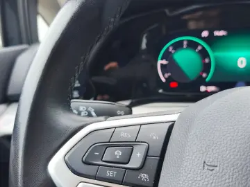 Volkswagen Golf Gen-Viii-2020