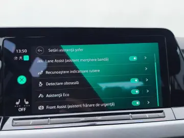 Volkswagen Golf Gen-Viii-2020