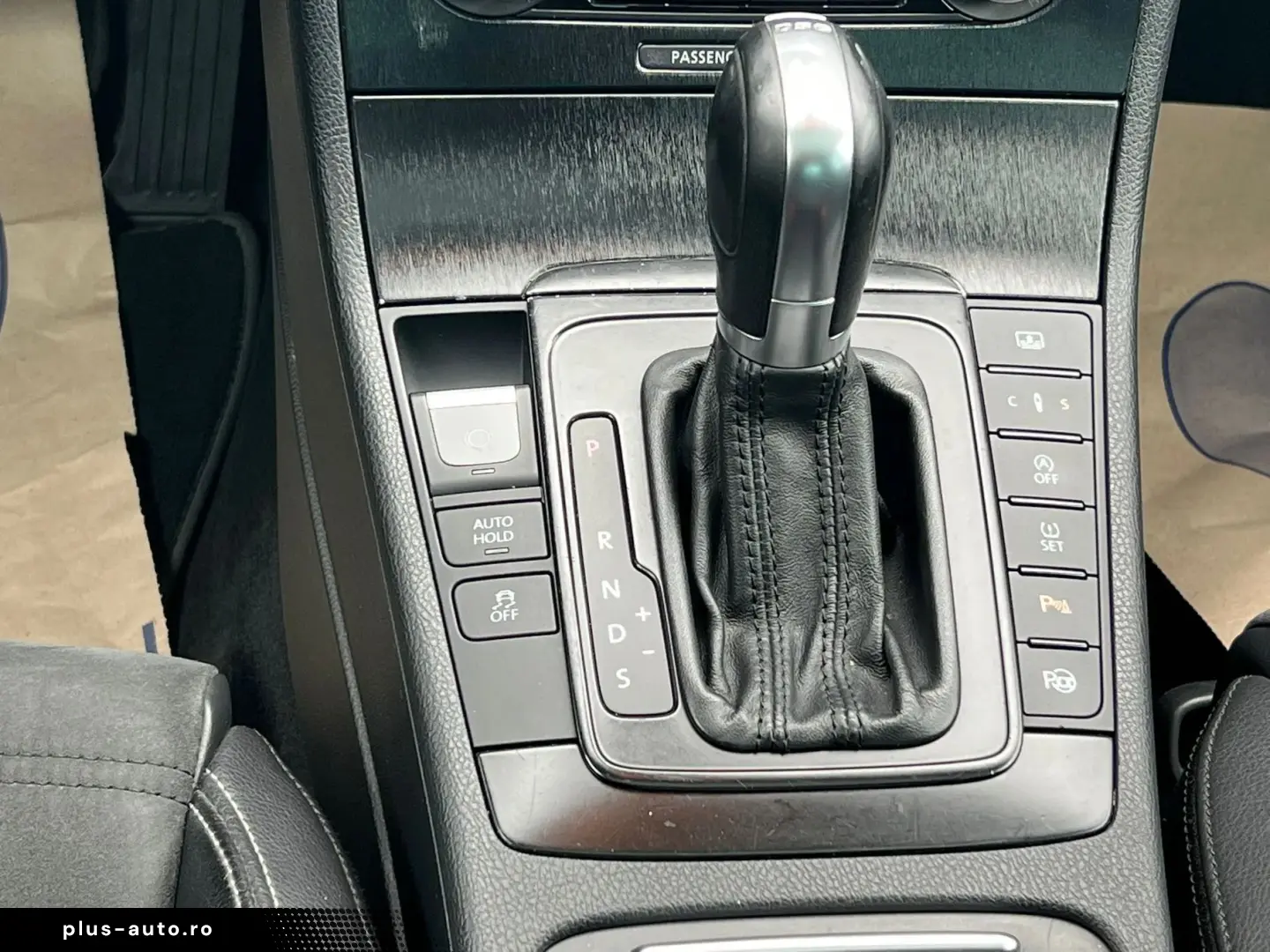 Volkswagen Passat Gen-B7-2010-2014