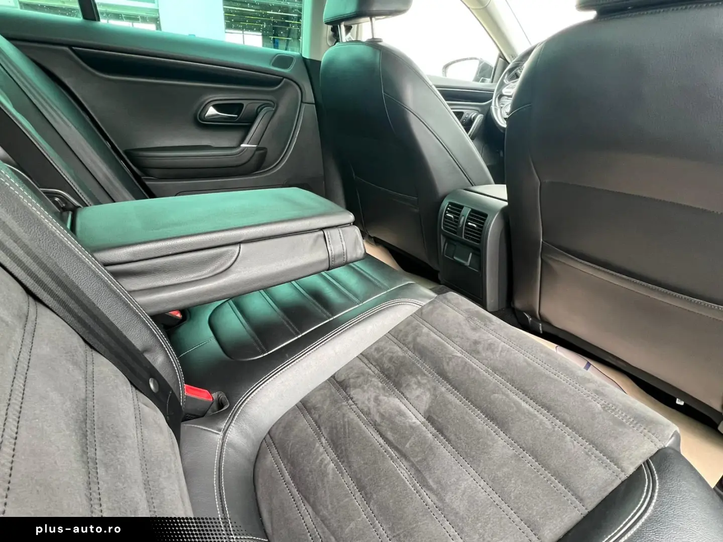 Volkswagen Passat Gen-B7-2010-2014