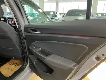 Volkswagen Golf 2.0 TDI  Posibilitate finantare