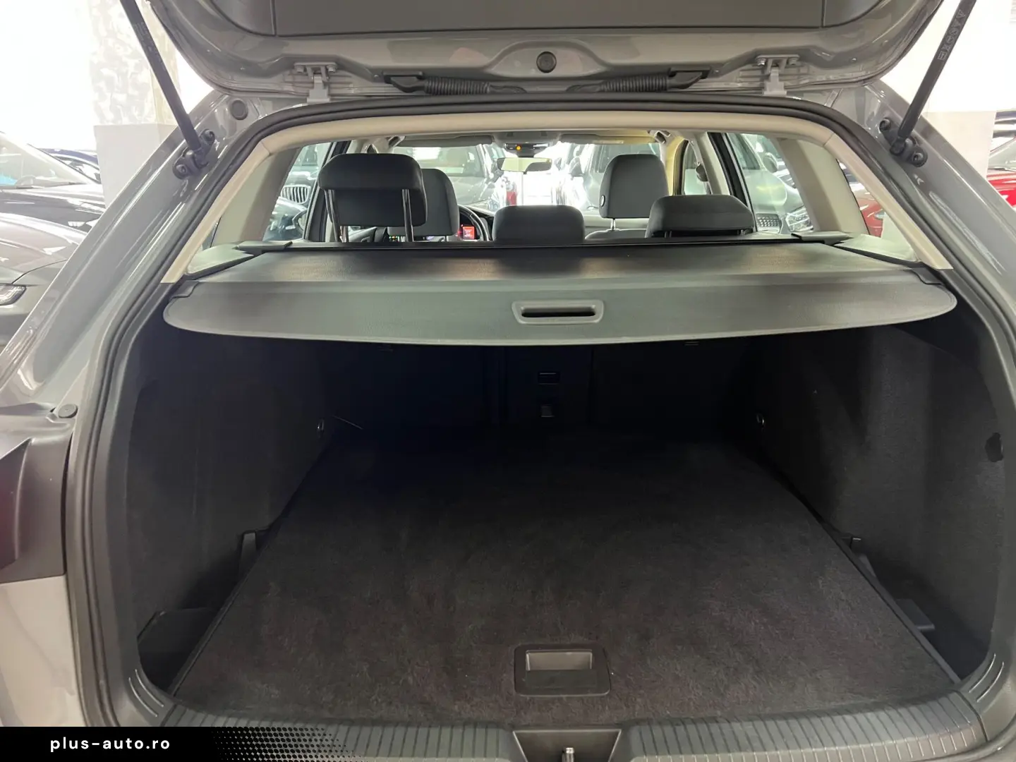 Volkswagen Golf 2.0 TDI  Posibilitate finantare