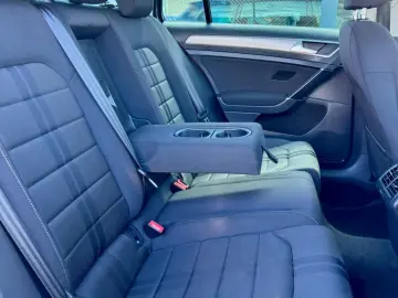 Volkswagen Golf Gen-Vii-2012-2020