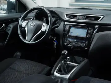 Nissan Qashqai Gen-Ii-2013-2021