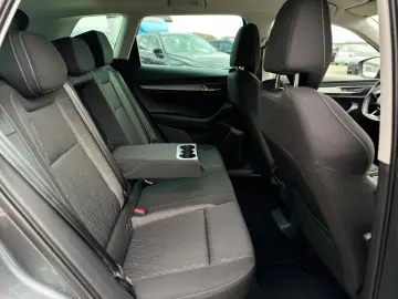 Skoda Karoq 1.5TSI DSG 150CP LED Garantie Finantare leasing