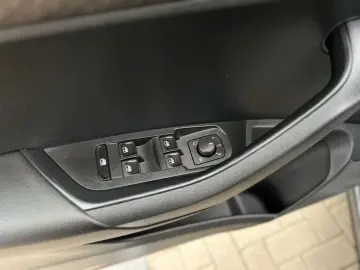 Skoda Karoq 1.5TSI DSG 150CP LED Garantie Finantare leasing