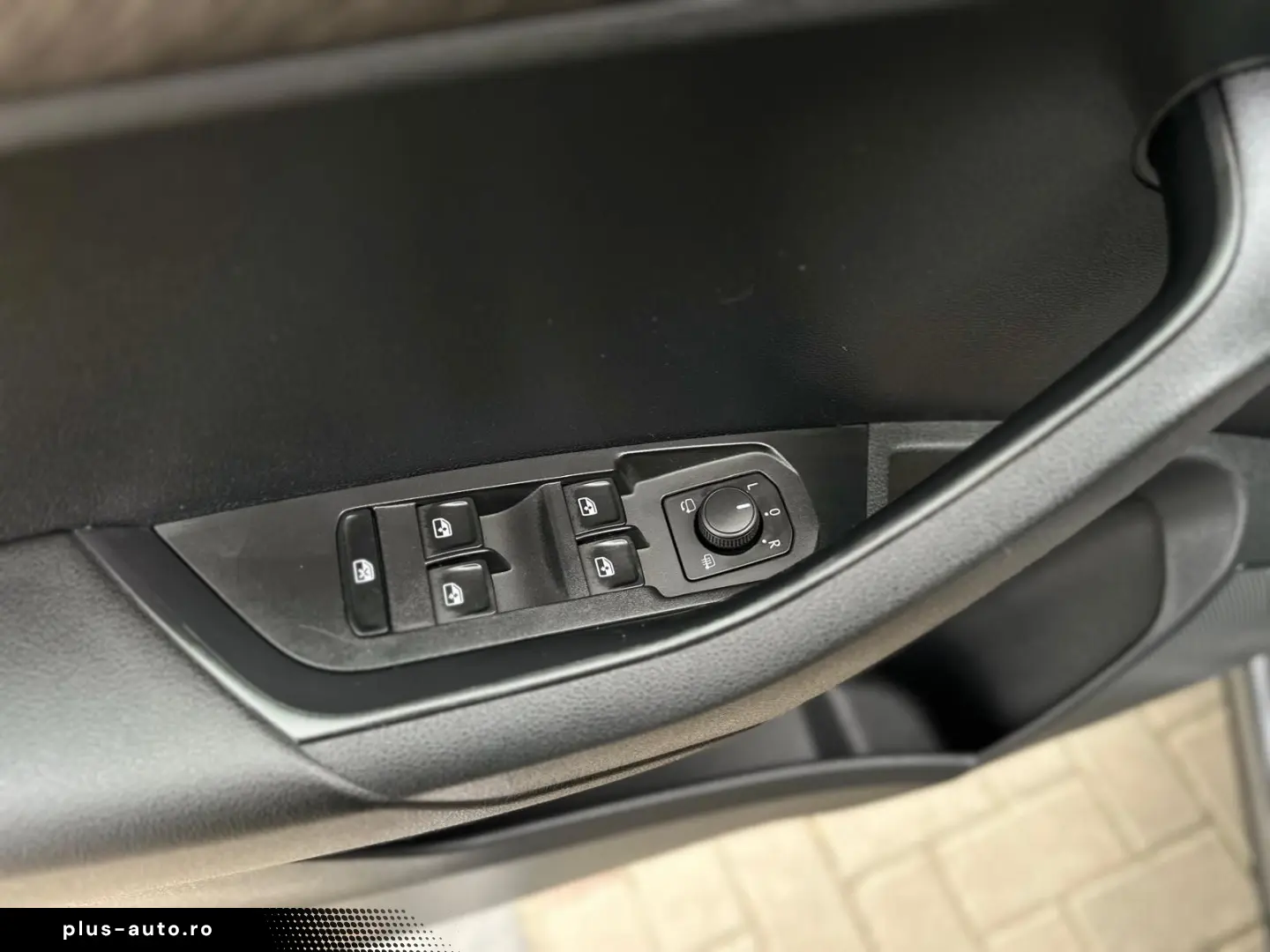 Skoda Karoq 1.5TSI DSG 150CP LED Garantie Finantare leasing