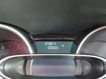 RENAULT CLIO 1.2 TCe 120CP Intens Energy EDC