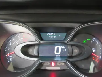 RENAULT CAPTUR 1.2 TCe 120CP Intens EDC