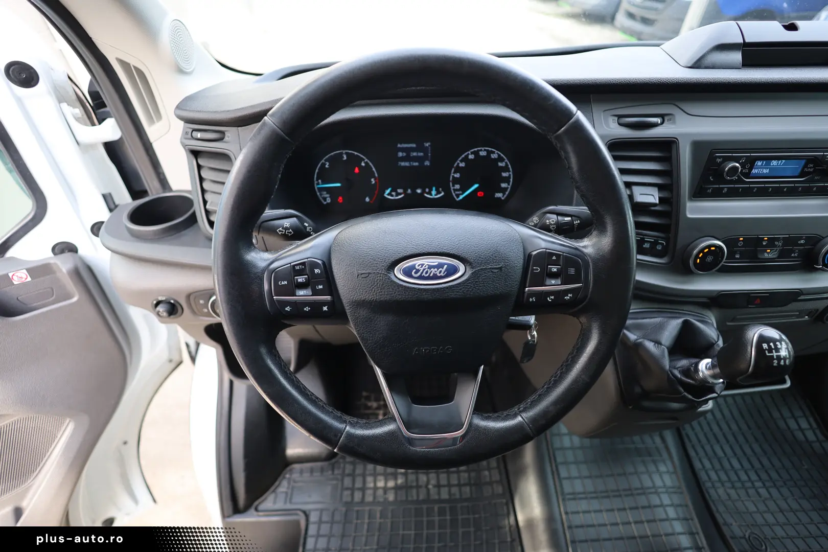 Ford Transit L2H2 2.0D 130CP