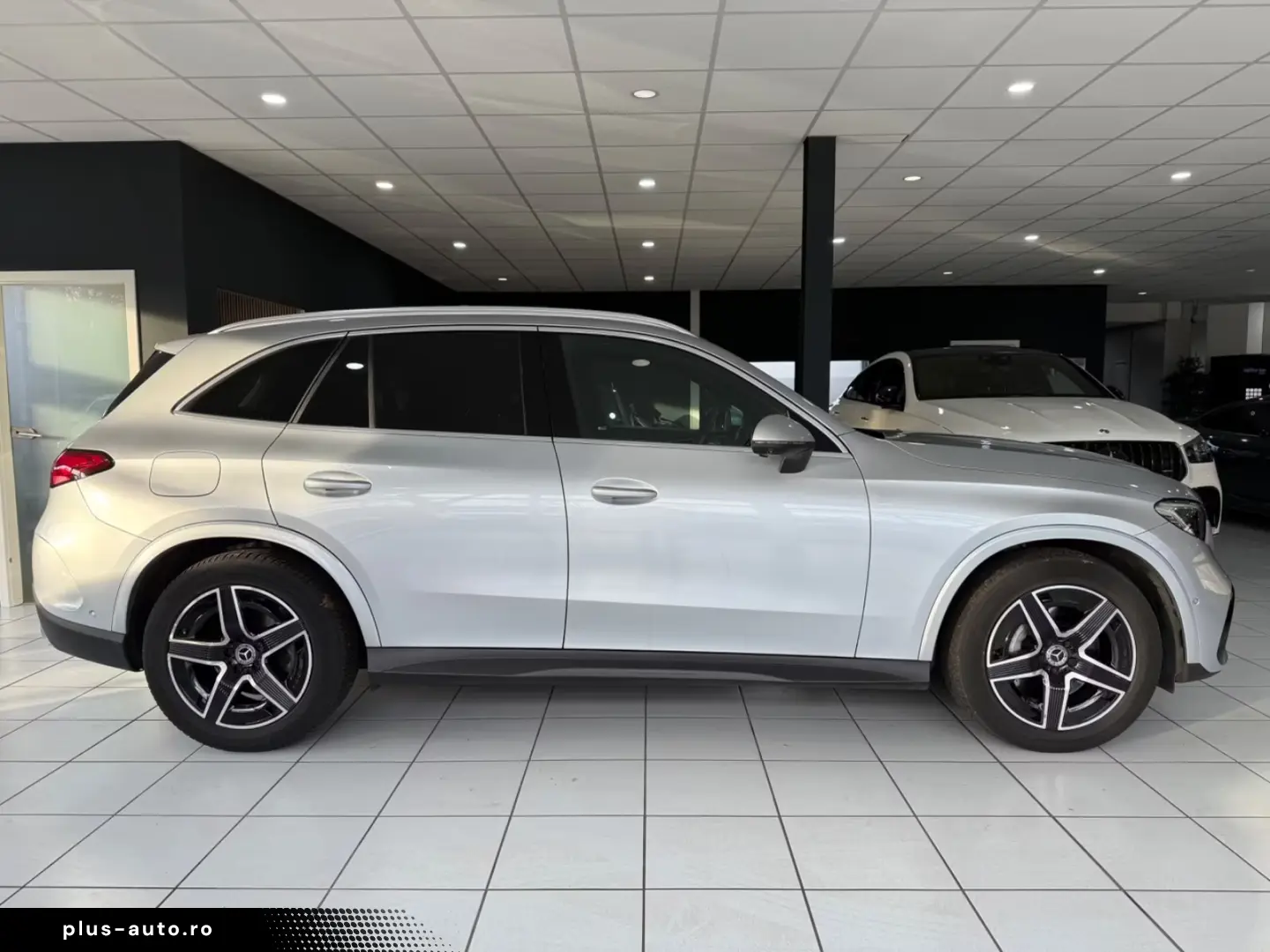 Mercedes-Benz GLC 200 4Matic AMG-LINE 360 DISTRONIC
