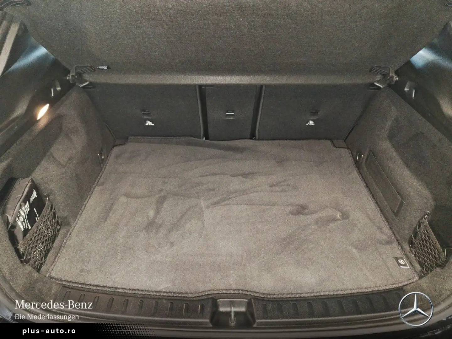 MERCEDES-BENZ EQA 250 AMG Adv  Night Sound Ambiente LED