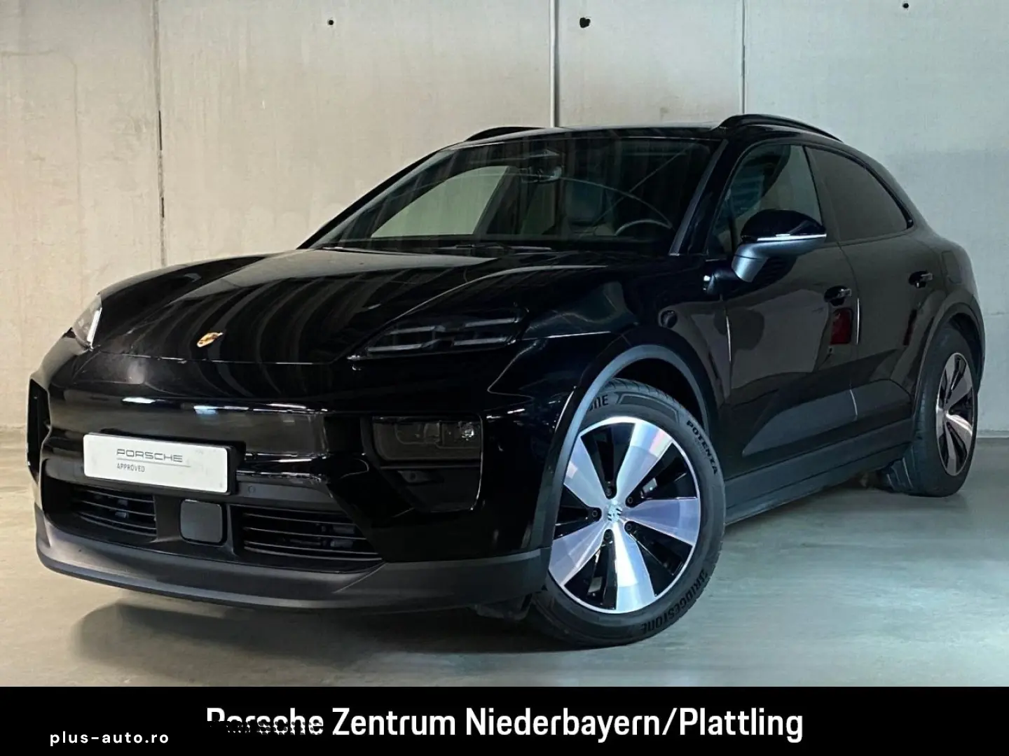 PORSCHE Macan   Panorama Dachsystem   Privacy   PASM