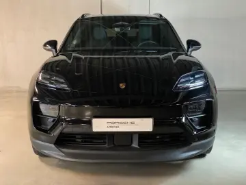PORSCHE Macan   Panorama Dachsystem   Privacy   PASM